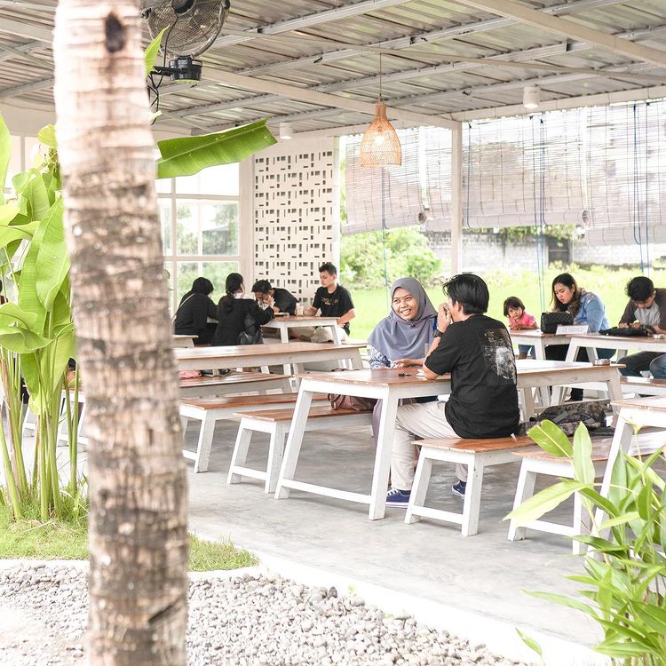 galeri Cafe Nilu Kopi Yogyakarta  